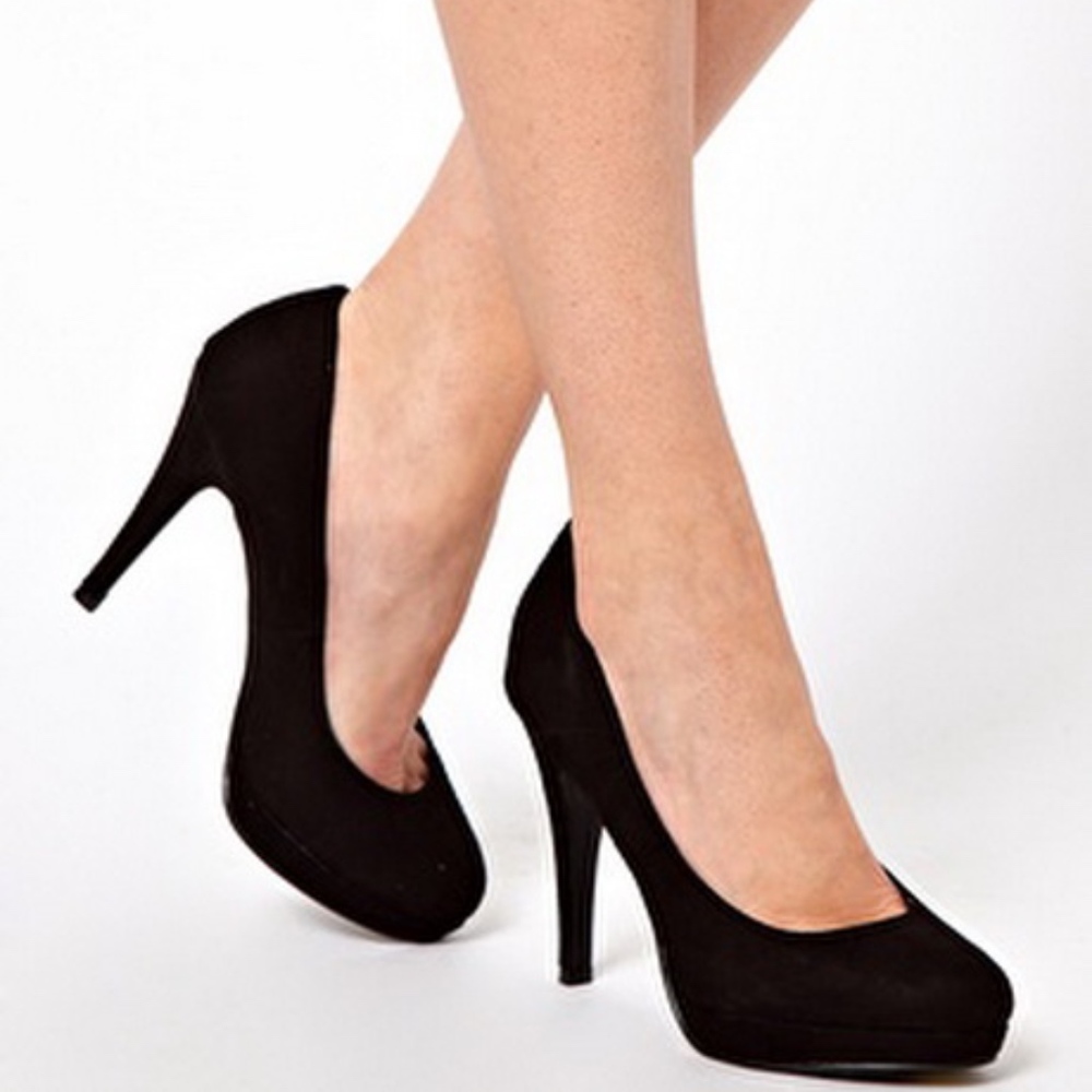 ASOS | Black Round Toe Suede Platform Heels Sz 10